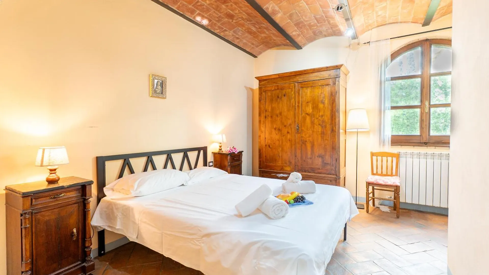 Villa San Galgano, Private Pool And Lake View Zambra Ιταλία